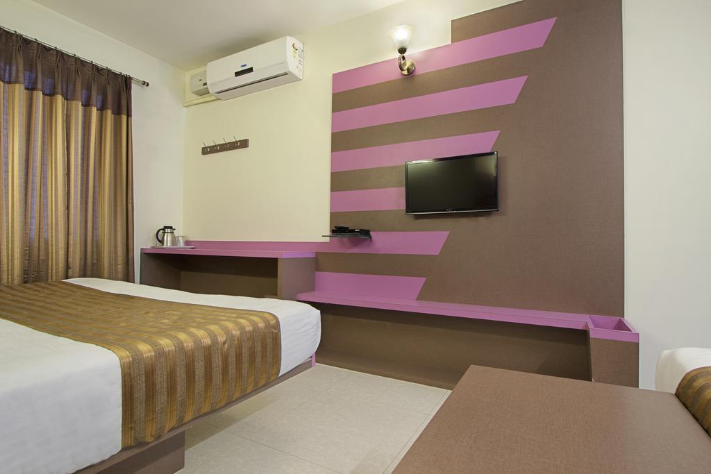 Villa Mannars Residency Mysore Esterno foto