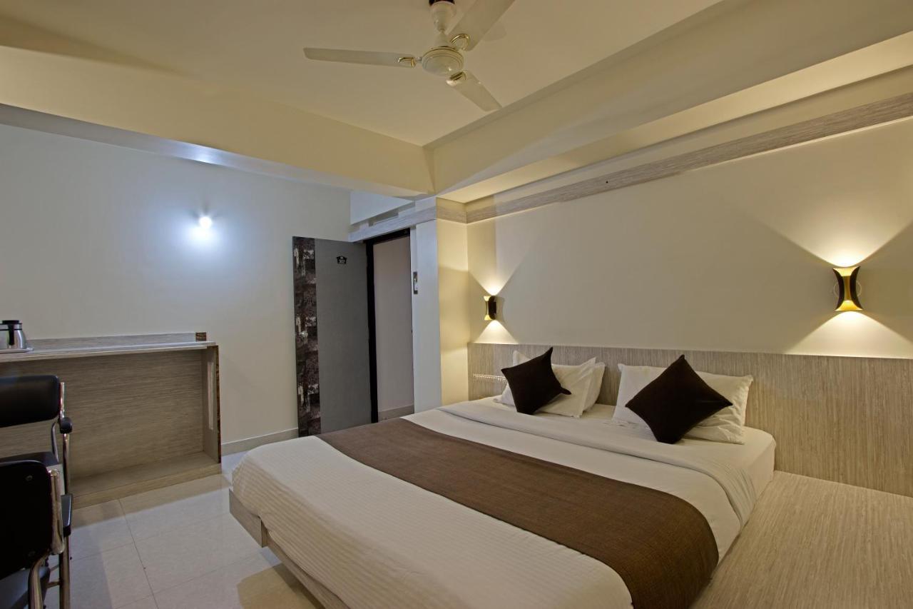 Villa Mannars Residency Mysore Esterno foto